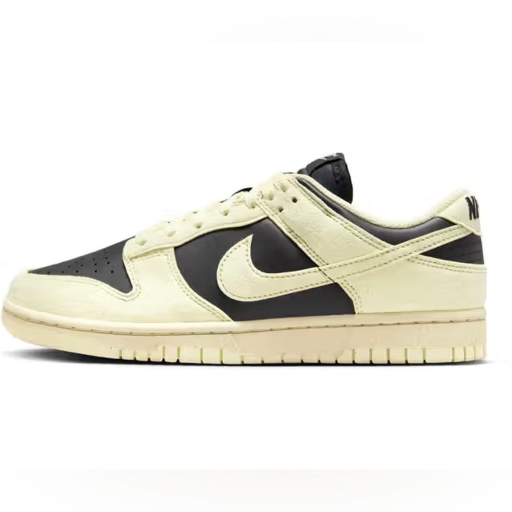 Like New! Nike Dunks